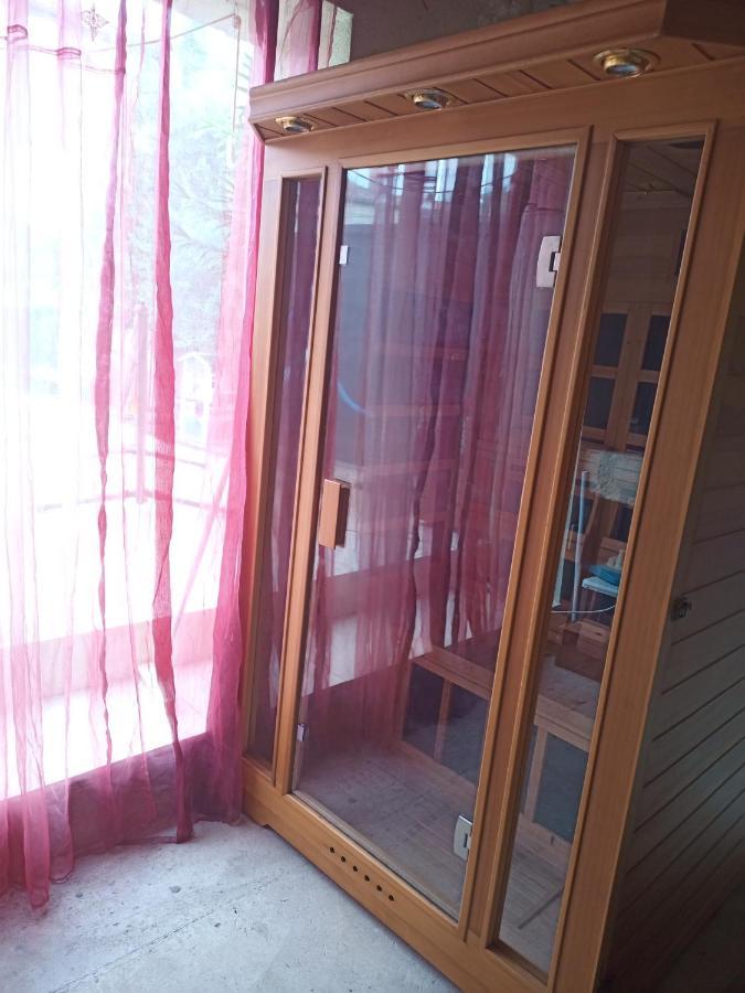 לינה וארוחת בוקר Chef-Boutonne Grande Chambre D'Hote Pour 4 A 5 Personnes מראה חיצוני תמונה
